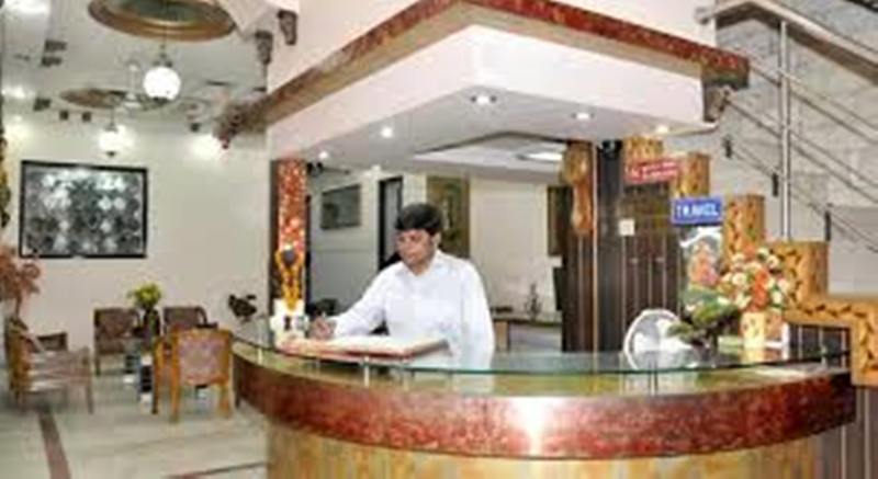 Oyo 3472 Hotel Rama Inn New Delhi Eksteriør billede