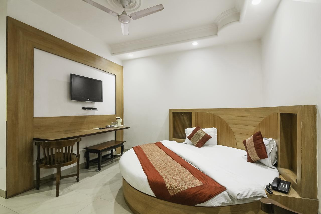 Oyo 3472 Hotel Rama Inn New Delhi Eksteriør billede
